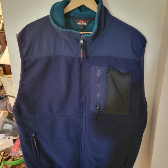 EUC Sierra Sport Blue Vest Large - Picture 1 of 3